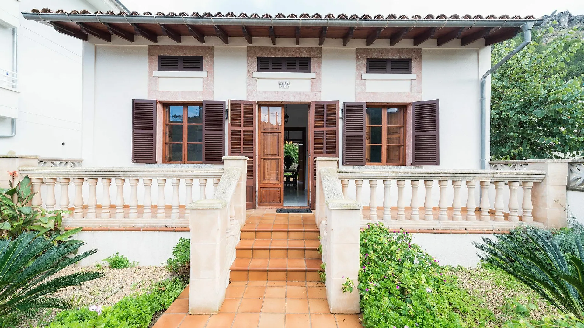 Chalet Villa Cati Port De Soller Spain